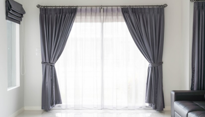 Transform Your Living Room With These 4 Stunning Curtains Transform Your Living Room With These 4 Stunning Curtains