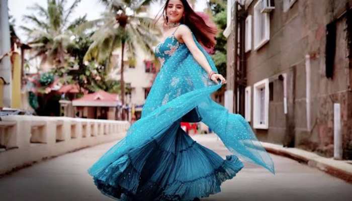 Elegance in Motion: The Timeless Appeal of the Sharara Set