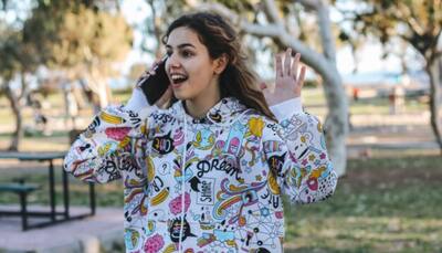 Buy these Top Stylish & Trendy Hoodies for Women