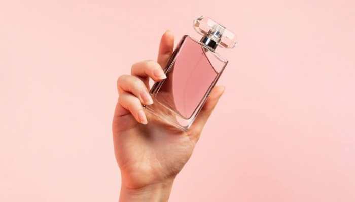 Discovering the Perfect Women's Perfume: A Guide to Scent and Style