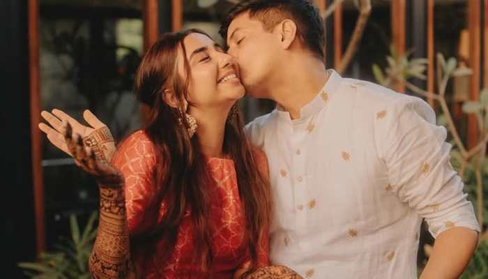 Inside Prajakta Koli, Vrishank Khanal's Vibrant Mehendi Ceremony, Groom To-Be Gives A Peck On Actress's Cheek Inside Prajakta Koli, Vrishank Khanal's Vibrant Mehendi Ceremony, Groom To-Be Gives A Peck On Actress's Cheek
