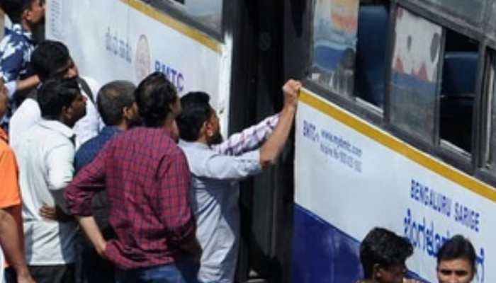 Family To Withdraw POCSO Case Against Bus Conductor, Appeals For Peace In Karnataka & Maharashtra Family To Withdraw POCSO Case Against Bus Conductor, Appeals For Peace In Karnataka & Maharashtra