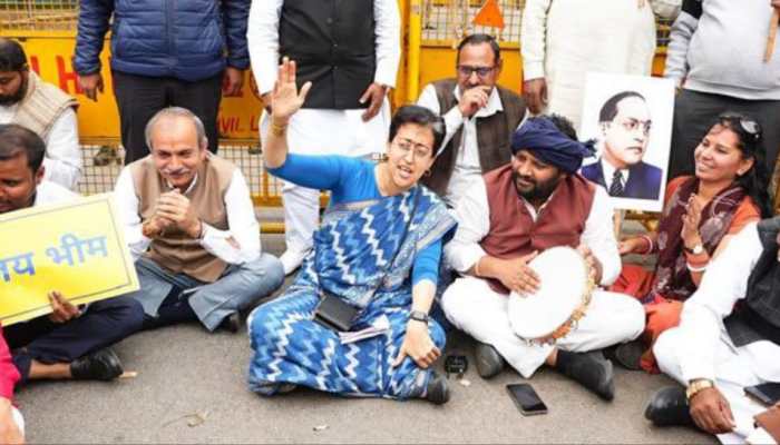 Fresh BJP Vs AAP Showdown: Atishi Says MLAs Barred From Entering Delhi Assembly Days After Suspension Fresh BJP Vs AAP Showdown: Atishi Says MLAs Barred From Entering Delhi Assembly Days After Suspension