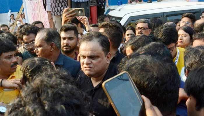 Jadavpur University On The Boil: Bengal Minister Heckled During Protest