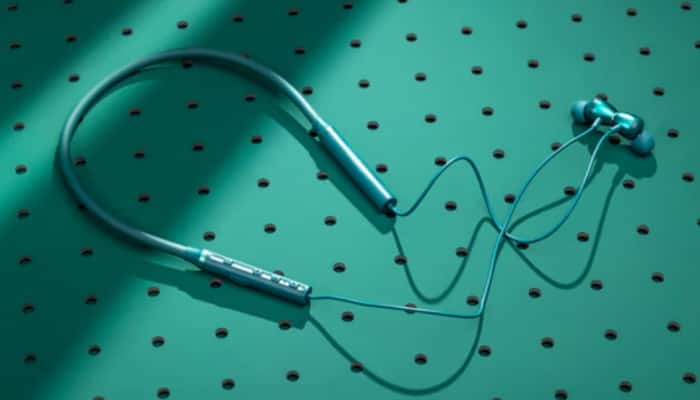Best Neckbands to Buy on Flipkart:  High Playtime and Quick Charging