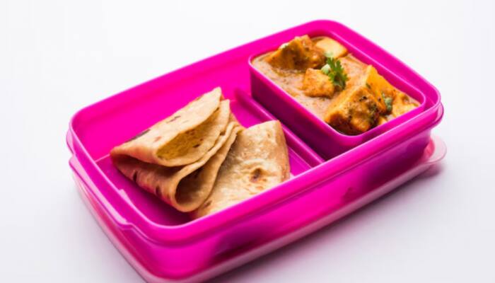 Top 4 Lunch Boxes for Women: Fashionable, Easy &amp; Online on Flipkart