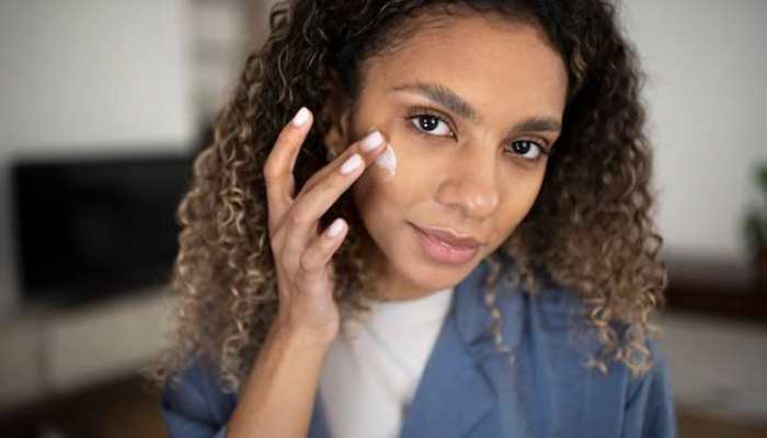 The Essential Step for a Flawless and Long-Lasting Makeup Look
