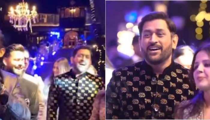 MS Dhoni, Rishabh Pant &amp; Stebin Ben Light Up Sakshi Pant’s Wedding With Bollywood Duet - Watch