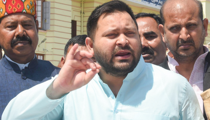 'Maize' Is The New Political Weapon In Bihar Polls; Tejashwi Yadav Slams Centre Over Research Institute Relocation 'Maize' Is The New Political Weapon In Bihar Polls; Tejashwi Yadav Slams Centre Over Research Institute Relocation
