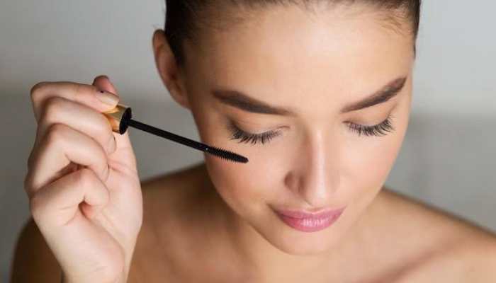 The Ultimate Guide to Mascara: Volume, Length, and Definition for Stunning Lashes The Ultimate Guide to Mascara: Volume, Length, and Definition for Stunning Lashes