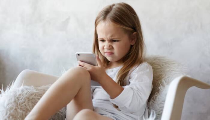 7 Day Digital Detox Challenge: How Cutting Screen Time Can Help You Reduce Anxiety And Improve Well-being