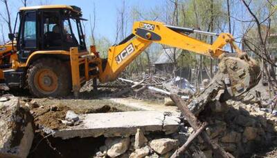 Anantnag Police Bulldozed Illicit Structure Linked To Pak-Based LeT Terrorist Handler 