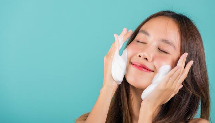 Powder to Foam: The Gentle Cleanse of Powder Face Wash