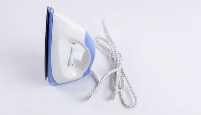 Buy these Best Dry Irons for Effortless Wrinkle-Free Clothes