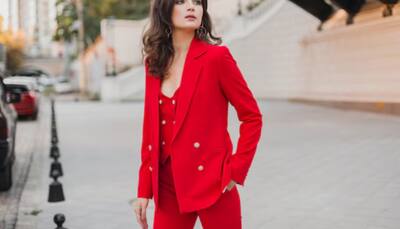 Power Dressing Made Easy: Best Women's Blazers for Style & Elegance