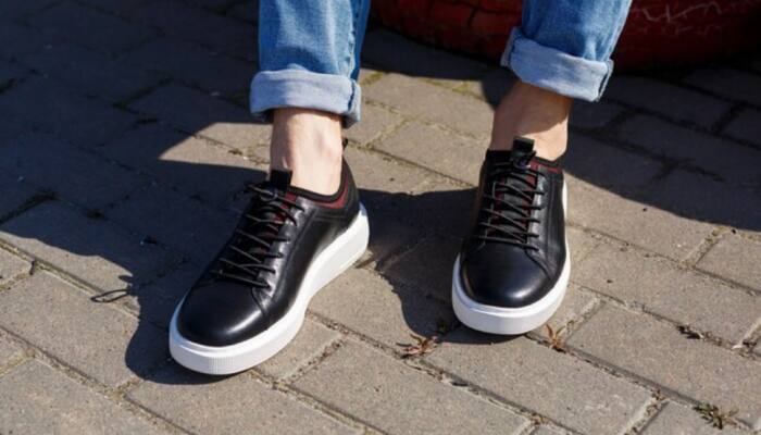 Buy these Top 4 Sneakers for Men Available on Flipkart