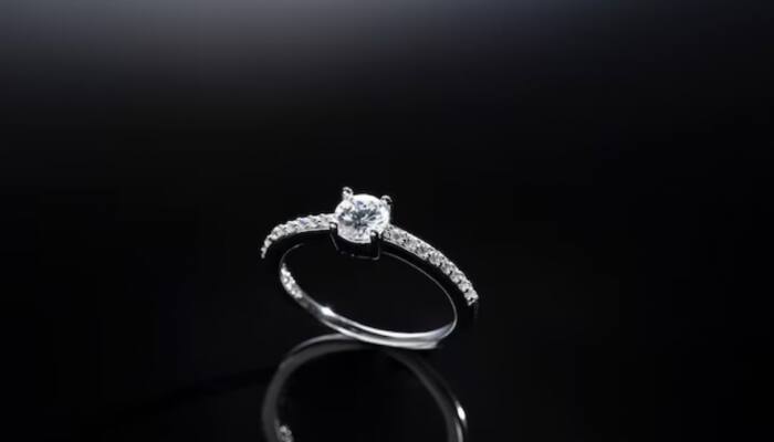 Buy these Sparkle and Stunning Silver Rings for Women
