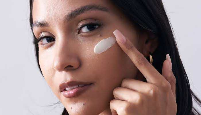 The Essential Role of Primer in Achieving Flawless Makeup