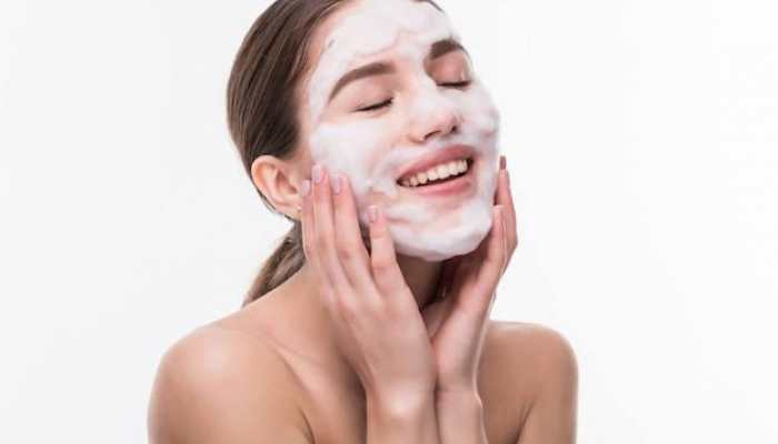 The Importance of Cleansers: Essential for Healthy, Clean Skin