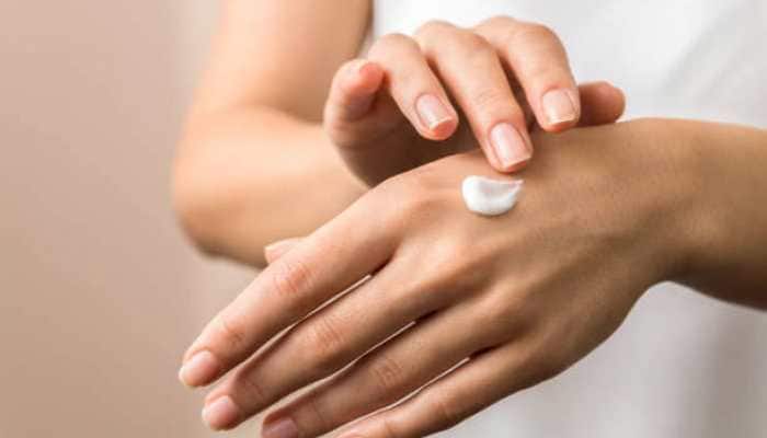 The Ultimate Guide to Hand Creams: Hydration, Protection, and Smooth Hands