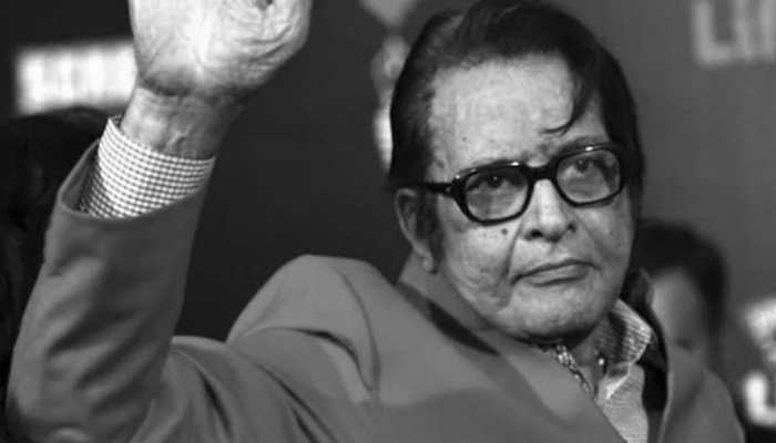 Manoj Kumar Dies At 87 After Prolonged Illness: Look At Bharat Kumar's Net Worth In Crores, Top Films And Cause Of Death Manoj Kumar Dies At 87 After Prolonged Illness: Look At Bharat Kumar's Net Worth In Crores, Top Films And Cause Of Death