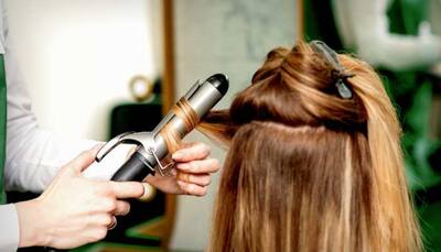 Achieve Perfect Curls: Your Hair Curler Buying Guide