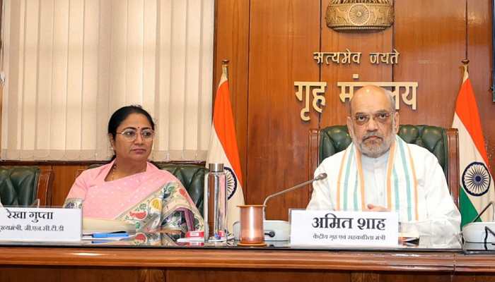 Delhi CM Rekha Gupta Calls Amit Shah 'Daring Personality', Says Wants To... Delhi CM Rekha Gupta Calls Amit Shah 'Daring Personality', Says Wants To...