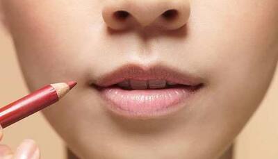The Essential Guide to Lip Liner: Definition, Precision, and Long-Lasting Color