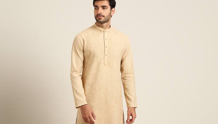 Elegant Ethnic Looks: Top Men’s Festive Kurtas That Blend Comfort and Style