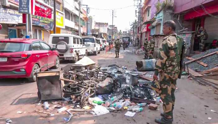 Murshidabad Violence Update: West Bengal Police Say Situation Peaceful; Internet Suspended Murshidabad Violence Update: West Bengal Police Say Situation Peaceful; Internet Suspended