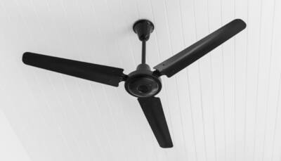 Top 4 Stylish & High-Speed Ceiling Fans for Cool Comfort & Elegant Interiors