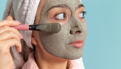 Glow in Minutes: 4 Best Clay Face Masks for Instant Radiance & Clear Skin 