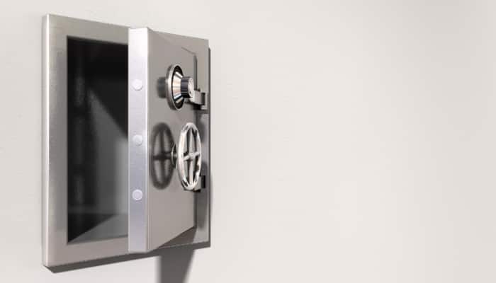 Choosing the Right Safe Locker: A Beginner's Guide to Security