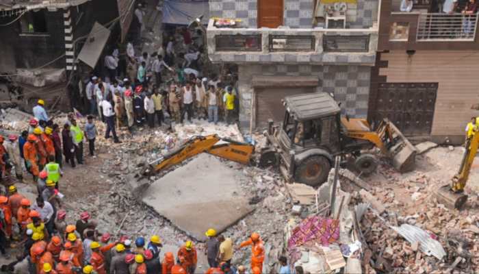 Delhi News: 11 Dead As Many Injured In Multi-Storey Building Collapse, Rescue Ops On Delhi News: 11 Dead As Many Injured In Multi-Storey Building Collapse, Rescue Ops On