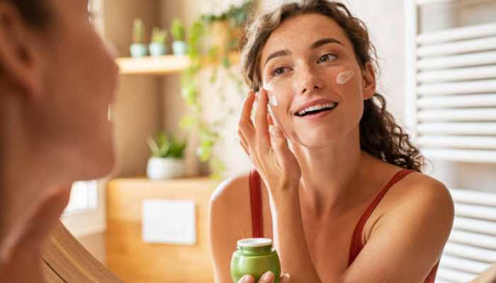 The Essential Guide to Face Moisturisers: Hydration, Protection &amp; Skin Health