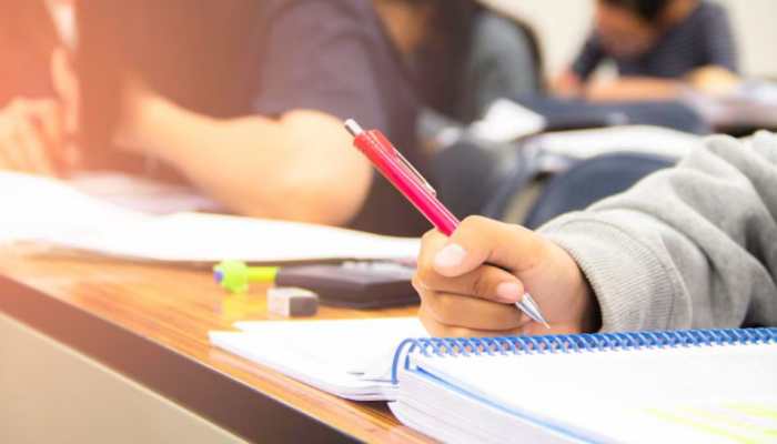 'Have Tea With Rs...': Students Slip Cash In Answer Sheets To 'Pass' Exam 'Have Tea With Rs...': Students Slip Cash In Answer Sheets To 'Pass' Exam