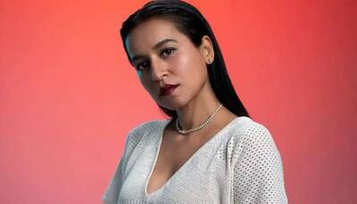 Actress Tillotama Shome Cautions Fans About Online Scam, Saya 'Not My Number'