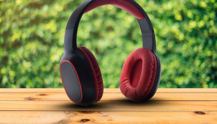 Elevate Your Audio: A Guide to Buying the Right Headphones