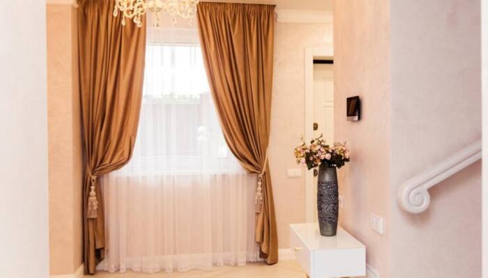 Transform your Doorways with these Elegant &amp; Functional Door Curtains 