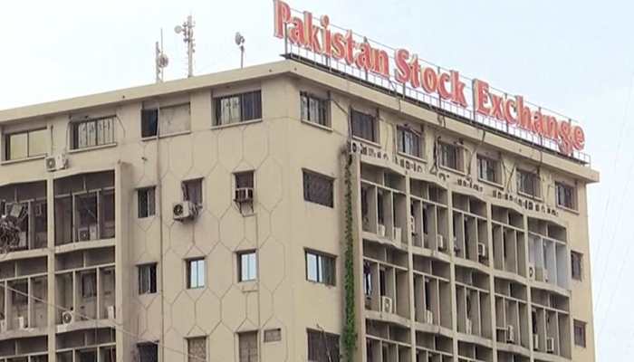 Pakistan Stock Exchange Crashes; Website Down Amid India-Pakistan Tensions
