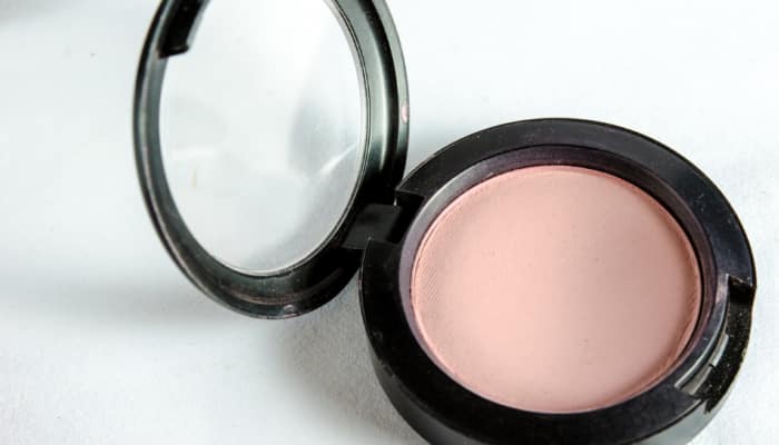Compact Powders That Set, Perfect, and Glow