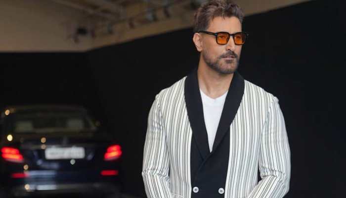 Exclusive: 'Jewel Thief: The Heist Begins' Actor Kunal Kapoor Reveals Saif Ali Khan Is 'Charming, Fun'; Jaideep Ahlawat 'Deeply Grounded'!