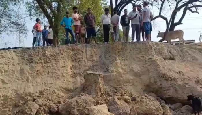 Kaushambi Tragedy: 5 Dead, 3 Injured After Mud Mound Collapse In Uttar Pradesh
