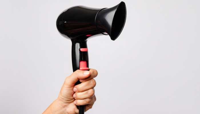 The Ultimate Guide to Choosing the Best Hair Dryer for Shiny Hair