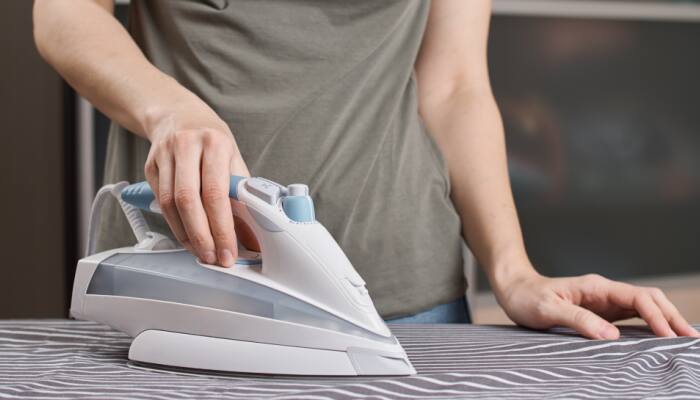 The Ultimate Guide to Choosing the Perfect Clothing Iron