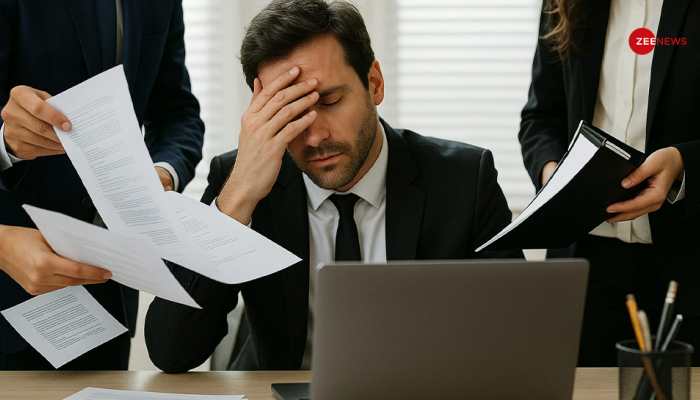 Employee Put On PIP For Refusing To Work On Weekends, Paid Leaves; Reddit Post Goes Viral