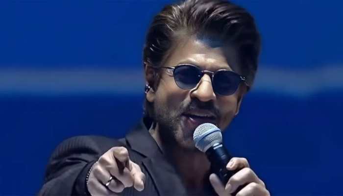 Shah Rukh Khan's Hilarious Confession About His Kids At WAVES 2025, Says 'I Am A Joke In My House' Shah Rukh Khan's Hilarious Confession About His Kids At WAVES 2025, Says 'I Am A Joke In My House'