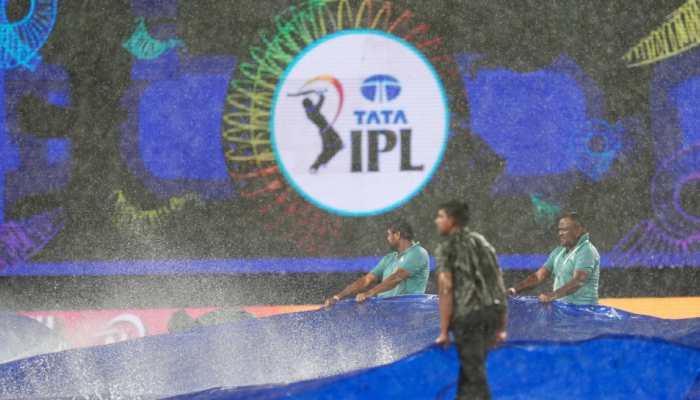 IPL 2025: Rain Plays Spoilsport As Sunrisers Hyderabad Crash Out Of Playoff Race After No-Result Against Delhi Capitals IPL 2025: Rain Plays Spoilsport As Sunrisers Hyderabad Crash Out Of Playoff Race After No-Result Against Delhi Capitals