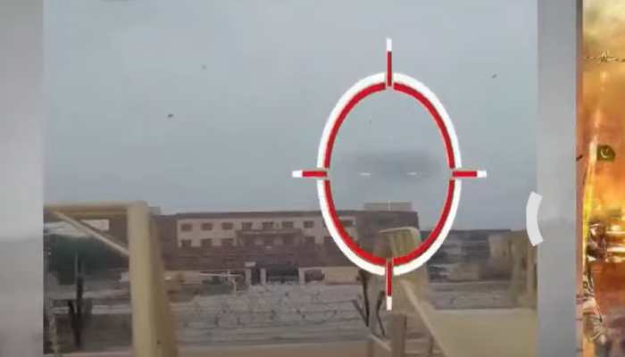 Multiple Blasts Rock Lahore: Pakistan Army Takes Control Of Naval College; Flights Suspended Multiple Blasts Rock Lahore: Pakistan Army Takes Control Of Naval College; Flights Suspended