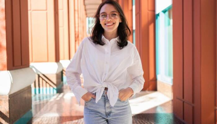 Chic &amp; Timeless: 4 Must-Have Shirts for the Modern Woman